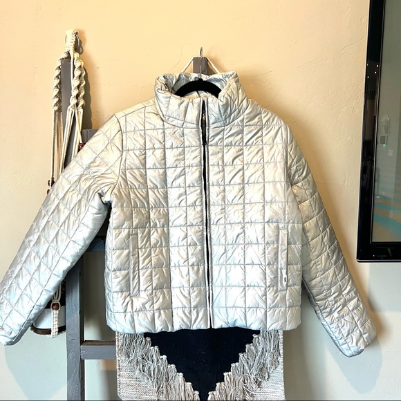 vans silver puffer jacket